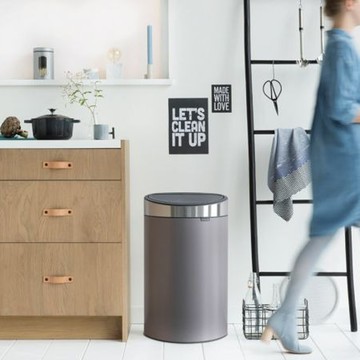Brabantia Touch Bin半圓型按壓式垃圾桶40L-煤灰褐