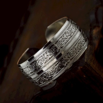經典款復古雕刻古典花紋寬版開口苗泰銀手鐲云南民族風男女款銀飾