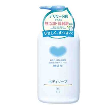 牛乳石鹼 植物性無添加沐浴乳