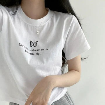 已售9642件💖Vuja de 純棉 t恤 短袖上衣女 蝴蝶印花 T恤 韓國上衣 短款上衣 辣妹 顯瘦上衣 潮流衣服