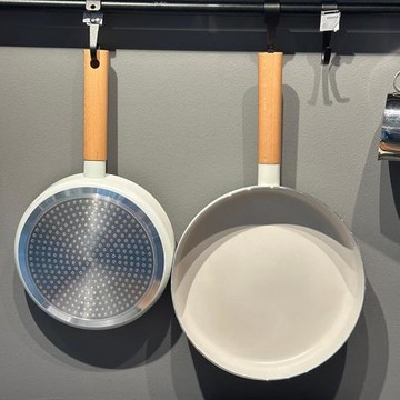 白色陶瓷平底鍋家用不粘鍋手抓餅專用鍋煎鍋不沾小炒鍋早餐鍋家用