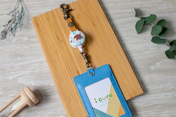 i好鉤 伸縮證件套組 -手繪風系列 / 刺蝟_AVN25