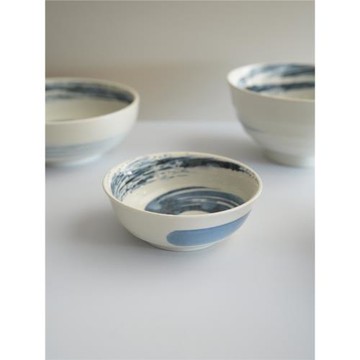 日本制 釉下彩美濃燒盤子菜盤家用單個飯式餐盤餃子盤粉藍清流