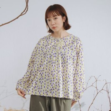 【MOSS CLUB】雨滴印花前後中抓褶氣質長袖上衣 藍 白
