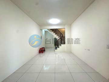 高醫熱河商圈|龍華國中|全屋整理|翻新透天｜高雄市三民區孝順街