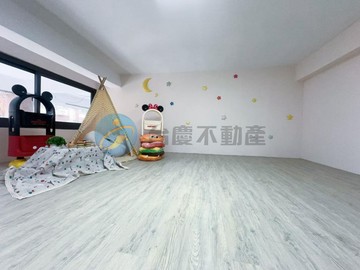 稀有公寓1+夾｜R4機場站｜完美翻新店住｜高雄市小港區港壽街