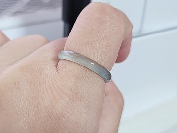 【親翠】天然瓜地馬拉翡翠 高冰起藍剛細手指鐲13號戒圈