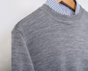 男士 針織毛衣 防縮 小圓領毛衣 純羊毛衣 三燕牌羊毛上衣 美麗諾羊毛 100%純羊毛 7977-4 圓領 淺灰