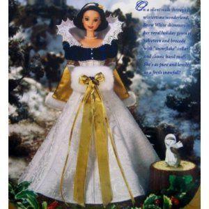 Disney ディズニー's Snow White Holiday Princess Barbie バービー