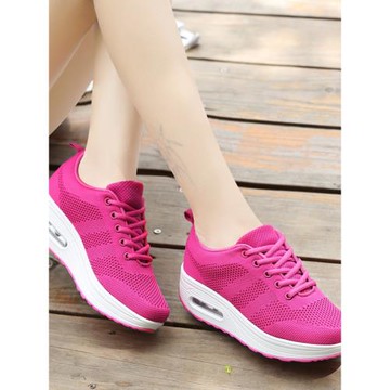 2025秋季新款飛織網面透氣運動休閑鞋韓版厚底搖搖鞋女鞋氣墊鞋女