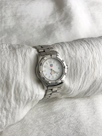 【 日本直送 名牌中古包 】TAG Heuer 腕錶 銀色 不鏽鋼 Professional 200 wk1311 石英 j455hr