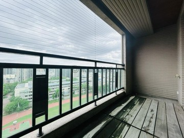 校園首排景觀宅️大四房室內36坪雙衛開窗＋平車｜高雄市前鎮區育樂路