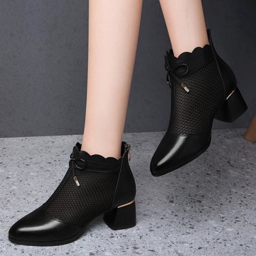 網面涼靴新款真皮鏤空粗跟涼鞋網紗花邊透氣粗跟女鞋中年馬丁靴潮