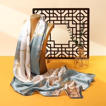 2025新款絲巾素縐緞桑蠶絲女士杭州絲綢送禮披肩高級感外搭長巾