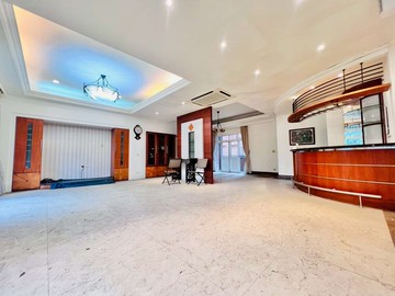 【專簽-別墅】6車位、6套房，你真的沒看錯~~~｜台中市豐原區角潭路一段