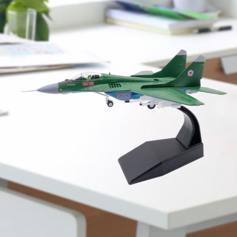 MiG-29 フルクラム戦闘機 ダイキャスト1/100 ロシアの戦闘機モデル
