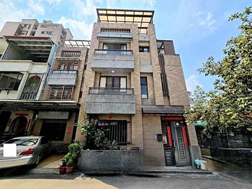 【十四期近松竹捷運】雙車別墅輕屋齡｜台中市北屯區興安路二段