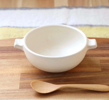 霧面釉藥的造型湯碗