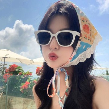 方形韓版高級百搭護眼墨鏡女感拍照小顯臉海邊復古太陽眼鏡防曬
