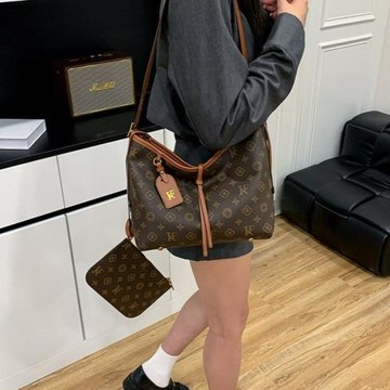 2025小眾女包直播好款大容量女士托特包時尚洋氣復古單肩斜挎包包