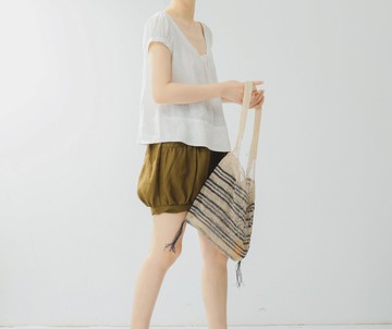 【刺繡】法式鄉村復古/肌理感棉麻/大U領小衫