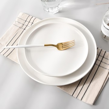 Homely Zakka 莫蘭迪啞光釉陶瓷餐盤碗餐具 圓盤 2件組  小圓平盤 + 大圓平盤  莫蘭迪白  1組