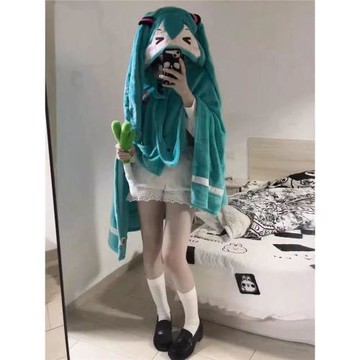 二合一多功能空調毯小抱枕初音未來斗篷披風帶帽二次元披肩毯子