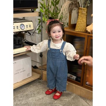 女童秋季新款牛仔背帶褲套裝韓版嬰幼兒繡花上衣休閑連體衣兩件套