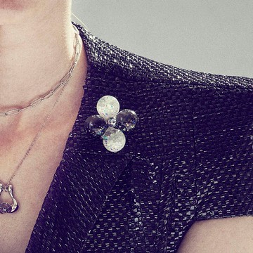 雪球巴洛克胸針