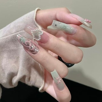 台灣🎀薄荷甜心粉綠螺旋星星穿戴甲   立體珍珠愛心小蝴蝶顯白美甲片   透色日常百搭中長梯假指甲