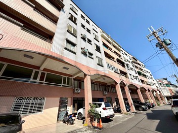 頭城近市區3房低總價華廈~台灣房屋婕如~小豬｜宜蘭縣頭城鎮東興街