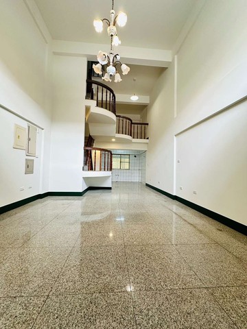 至正國中公裕街雙車美墅｜屏東縣屏東市公裕街