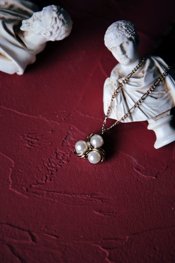 COR-DATE / 珍珠旋繞麻花短鏈