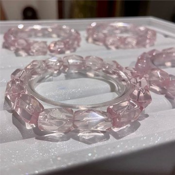 蜜桃粉粉水晶隨型手串水透體馬粉隨形手鏈六芒星莫粉粉晶隨行diy