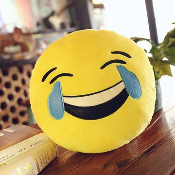emoji 表情抱枕【NOFUN 整人玩具】 NOFUN  表情符號笑臉枕毛絨玩具 日本流行emoji 抱枕 - 哭笑