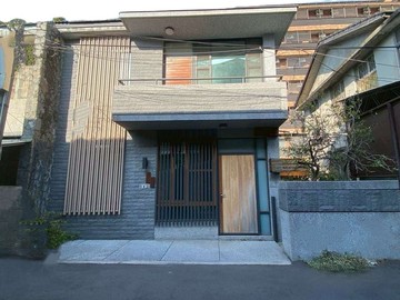 大里中興商圈日式別墅｜台中市大里區新仁路三段