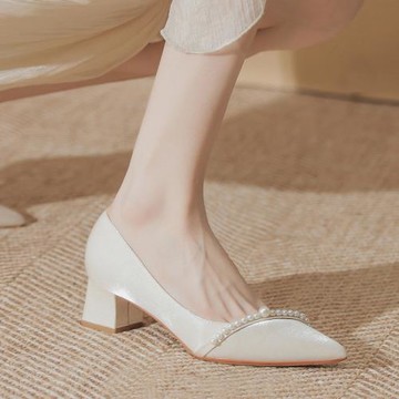 新中式高跟鞋粗跟緞面珍珠古風優雅配旗袍鞋子法式仙女婚鞋伴娘鞋