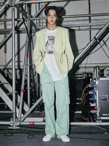 Back Placket Big Pocket Cotton Jacket [Yellow]