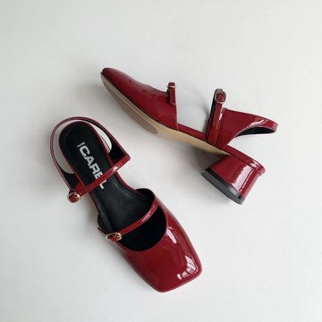 carel瑪麗珍包頭涼鞋2025新款一字帶法式復古粗跟真皮后空高跟鞋