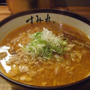 すみれラーメン 味噌味 1食入   札幌 ラーメン 北海道お土産