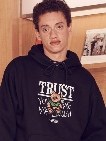 Oversized Trust Bear Hoodie _ Black