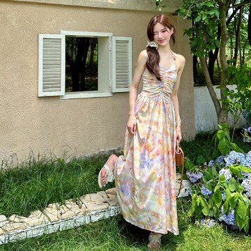 洋裝 ✨法式長裙碎花洋裝V領露背吊帶裙A字裙收腰長洋裝夏天連身裙大尺碼洋裝 10925