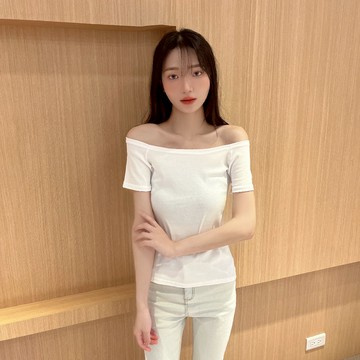 拉肩彈力短袖上衣【189】Sandy33實拍春夏新款韓系INS休閒百搭氣質露肩上衣 一字領上衣 短袖T恤 合身T