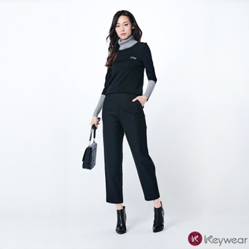 KeyWear奇威名品    百搭修身長褲-黑色