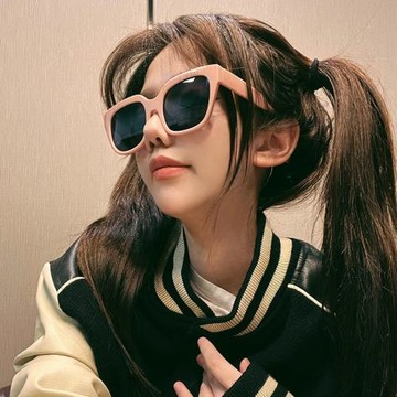新款大框女太陽鏡 時尚顯瘦百搭方框防紫外線女士墨鏡小紅書同款
