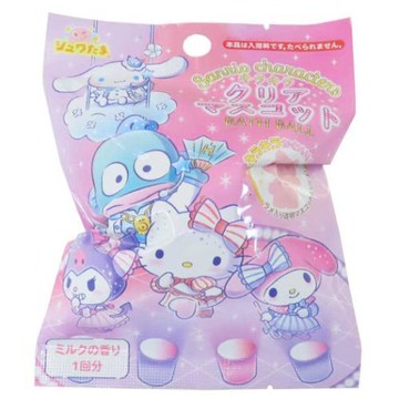 Santan Shuwatama Sanrio Characters Sparkling Clear Mascot Bath Ball Milk Scent 75g 1 serving
