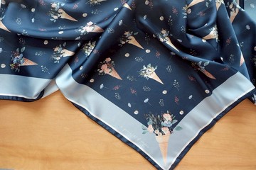 圍巾花錐（藍色）