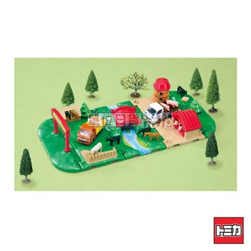 『 單位日貨 』TOMICA 多美 新城鎮 活力 牧場套裝 乳牛 馬 豬 收納場景 附2台豬車