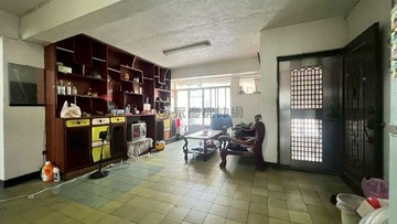 鎮東商圈-近夢時代-三大陽台-屋頂增建鐵皮屋-健｜高雄市前鎮區鎮東四街