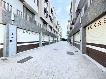 孟然居｜五房輕屋齡長輩友善車庫別墅｜台中市北屯區軍功路二段